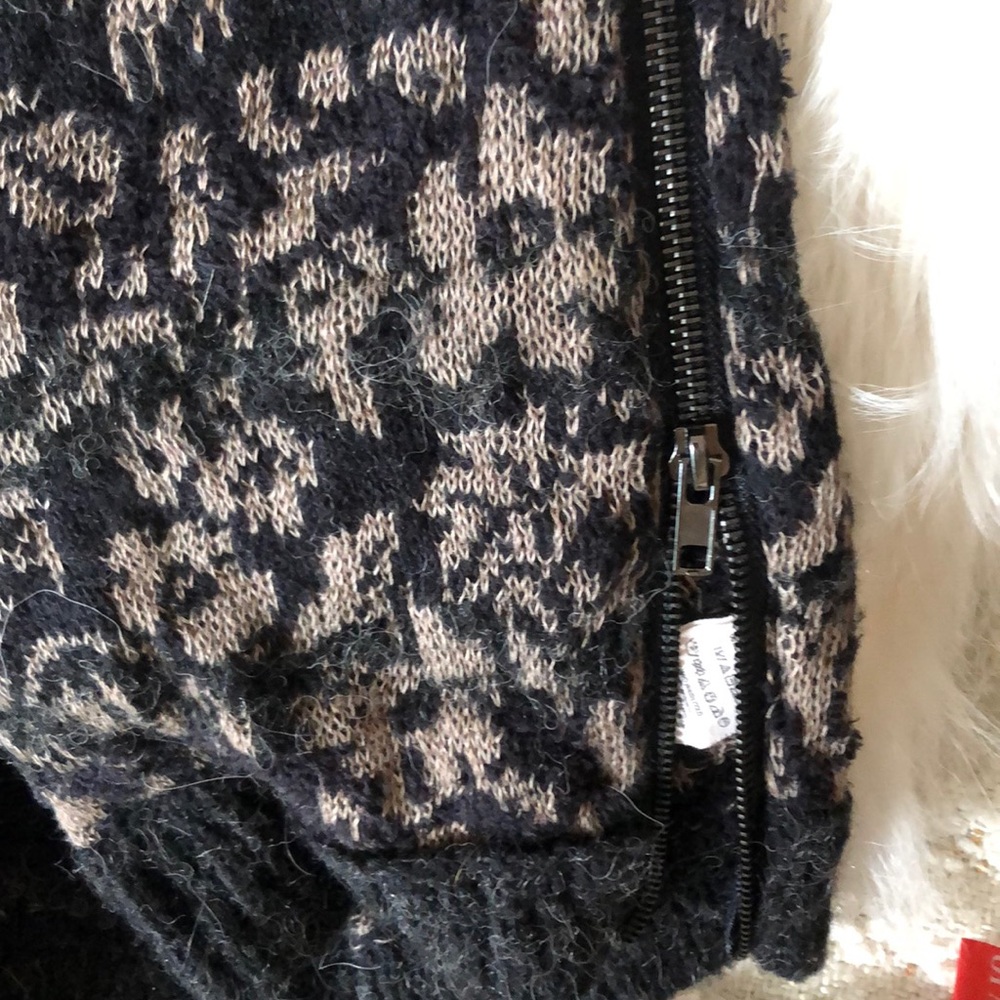 Super soft Free people sweater - Picture 3 of 4